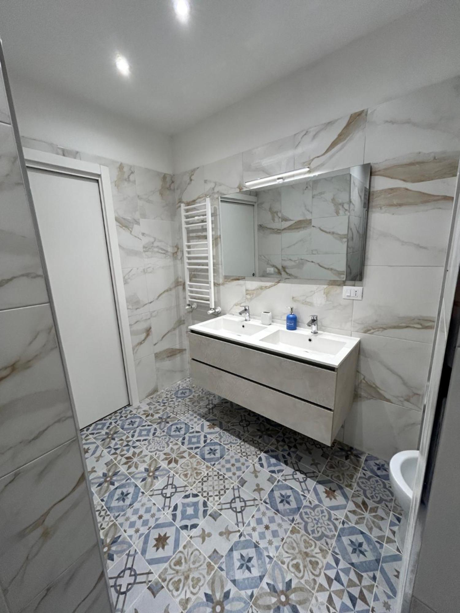 Appartement San Peter Vale House à Rome Extérieur photo